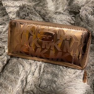 Michael Kors Metallic Mirror Wallet